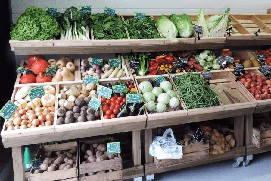 caisse-sisteron-1-niveau-sur-etal-marche